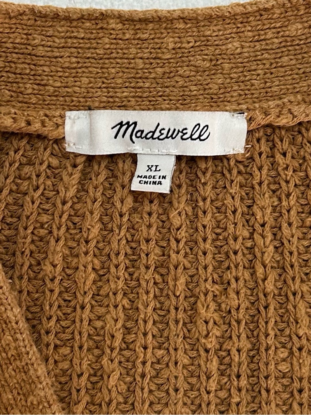 Madewell Camel Ribbed V-Neck Button Cardigan - Picture 2 of 9